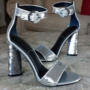 Kendall & Kylie shoes graduation shoes